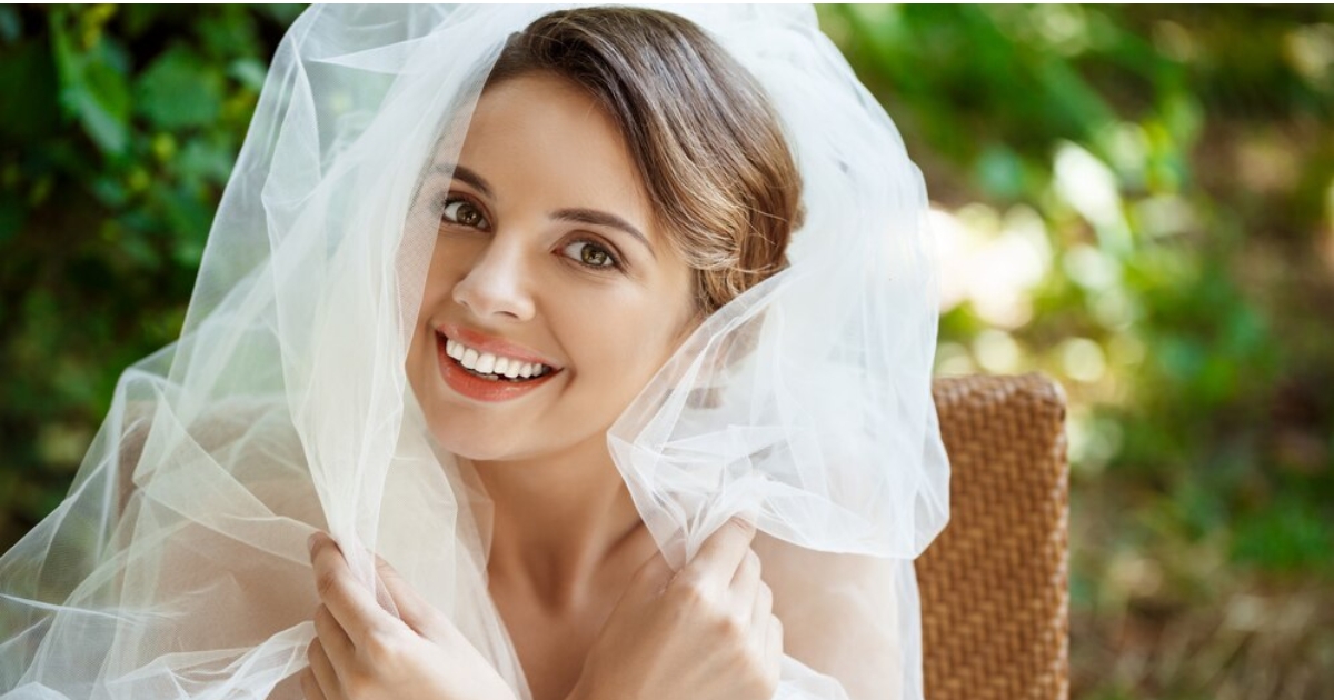 get ready for your wedding with a blinding white smile